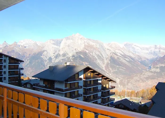 Grand Panorama C5 By Interhome アパート ナンダ